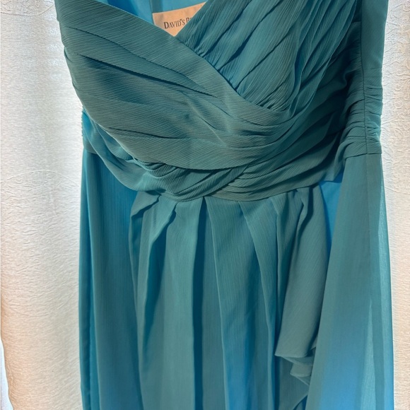 David’s Bridal Strapless Crinkle Chiffon Bridesmaid Dress size 16 Color Blue - Picture 2 of 14